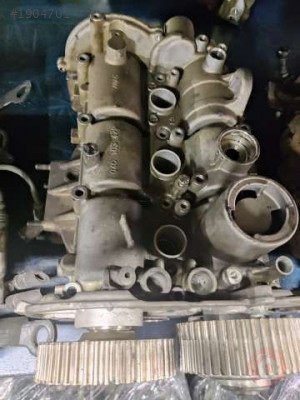 VOLKSWAGEN POLO 1.0 TSI ÇIKMA ORJİNAL MOTOR  SİLİNDİR KAPAK