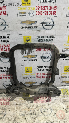 OPEL CORSA C MOTOR BEŞİĞİ TRAVERSİ ÇIKMA SÖKME YEDEK PARÇA