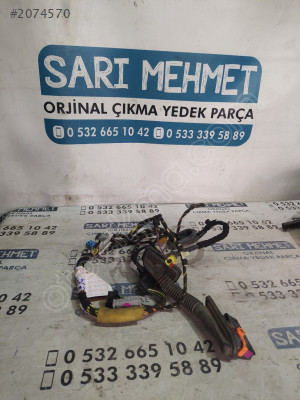 ÇIKMA VW GOLF 5 SAĞ ÖN KAPI İÇ TESİSATI 5K4971120DS