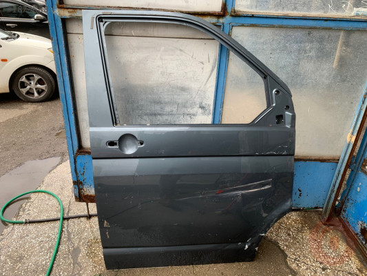 VW TRANSPORTER ÇIKMA ORJİNAL SAĞ ÖN KAPI