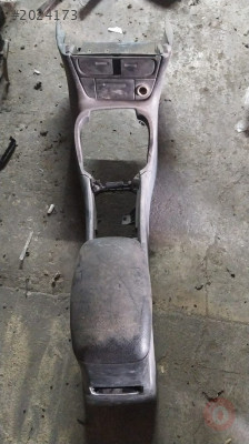 Vectra b orta konsol çıkma