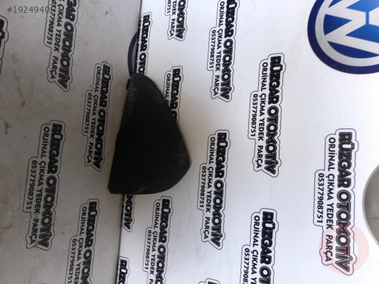 8K0857086 Audi A4 pilastik