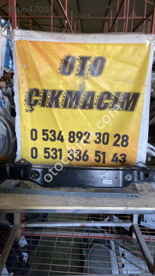Bmw 1 serisi f20 arka tampon demiri