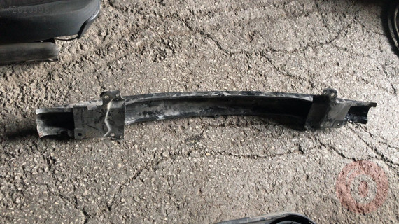 VOLKSWAGEN BORA GOLF 4 ÖN TAMPON DEMİRİ
