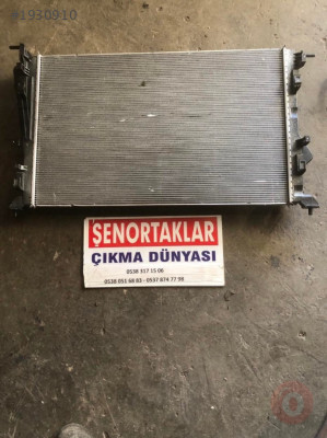 RENAULT MEGANE 4 2020 MODEL SU RADYATÖRÜ