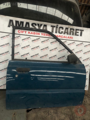 Mazda b2500 sağ ön kapı