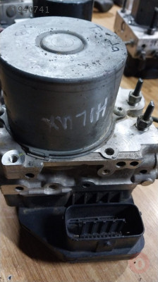 toyota hılux çıkma abs beyni