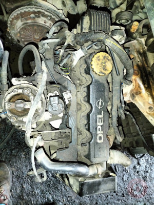 Opel Astra g 1.6 8 valf motor
