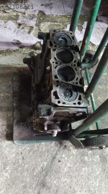 2.0 Insignia motor bloğu dolu çıkma