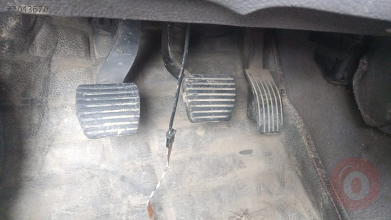 Peugeot 206 pedal takımı çıkma