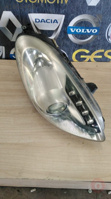 ALFA ROMEO GİULİETTA SAĞ FAR