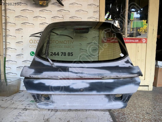 MITSUBISHI CARISMA BAGAJ KAPAĞI ORJİNAL ÇIKMA 1999 MODEL