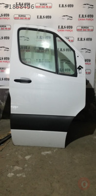 MERCEDES SPRİNTER 2019 22 SAĞ KAPI ORJİNAL SÖKME