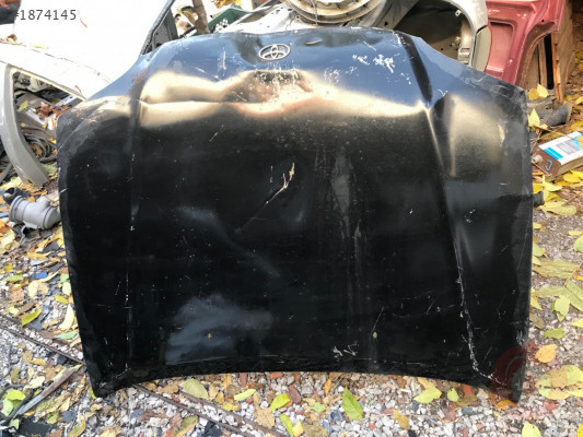 Toyota Avensis motor kaputu 1998-2002