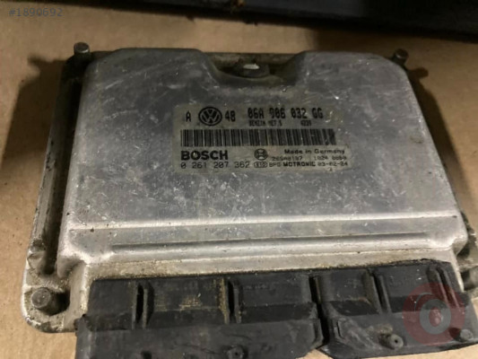 Volkswagen Golf 4 Motor Beyni ME7.5 0261207362 06A906032GG