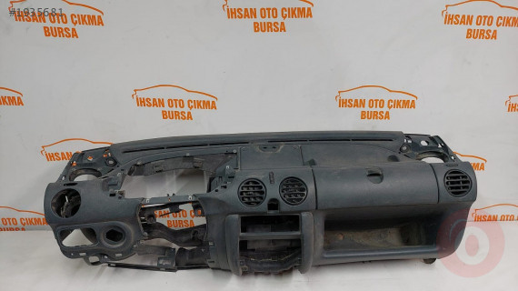 Renault kangoo 1998 2006 torpido sökme