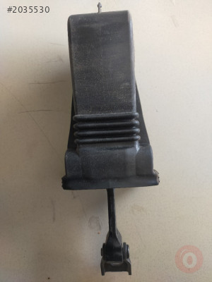 AUDİ A3 KAPI GERGİSİ ÖN 8V0837267