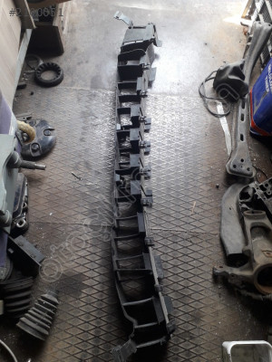 Renault Kangoo Arka 3 Arka tampon iç braketi tampon desteği