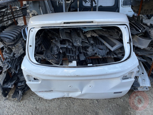 Ford BMax arka bagaj çıkma