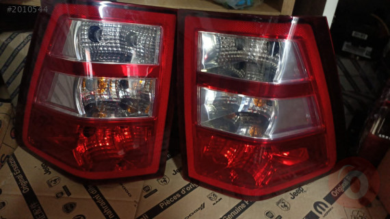 Jeep Cherokee wh sıfır orjinal sol sağ stop lambası