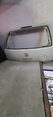 Punto Bagaj Kapağı Orjinal Çıkma