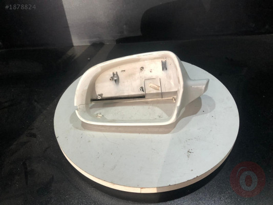 AUDİ A3-A4-A5-S5 SOL AYNA KAPAĞI 8F0857527