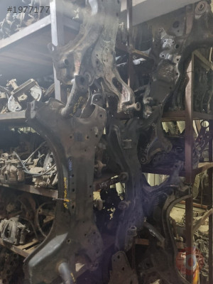 2019-2021 TOYOTA COROLLA E170 ÇIKMA TEMİZ MOTOR TRAVERSİ