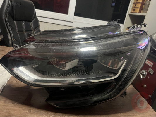 Megane 4 ön sol far çıkma