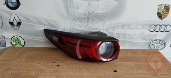 MAZDA 3 YENİ KASA SOL STOP ÇIKMA ORJİNAL