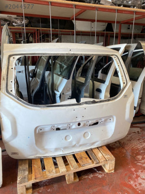 DACIA DUSTER ORİJİNAL ÇIKMA BAGAJ KAPAĞI GÜL OTOMOTİV