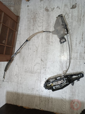 Citroen c elyese sol arka kapı kilidi 5236M1115J6