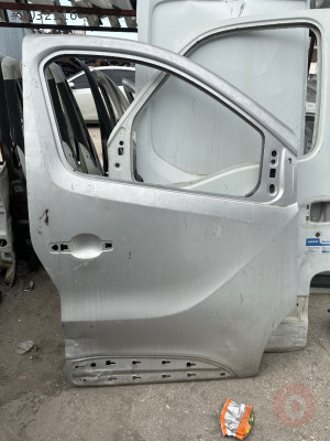 Renault trafik sağ ön Kapı çıkma