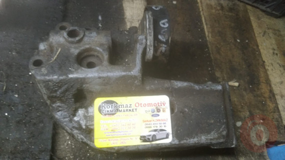 fiat palio 8v çıkma 1.2 şarj dinamo ayağı braket komple