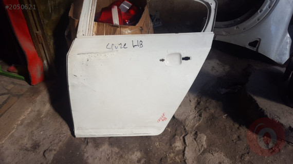 ORJİNAL ÇIKMA CHEVROLET CRUZE HB SOL ARKA KAPI