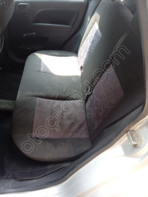 Ford Fiesta arka koltuk