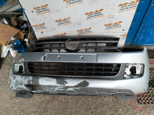 Volkswagen Amarok ön tampon 2010-2014