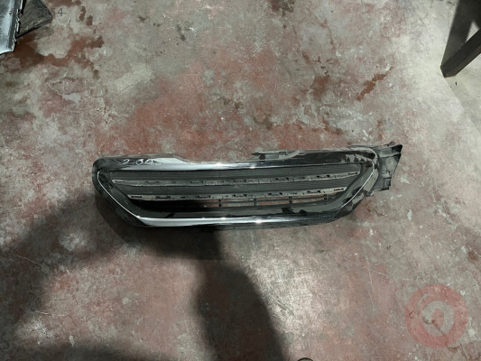 PEUGEOT 2008 SUV TAMPON ÖN PANJURU ORJİNAL ÇIKMA