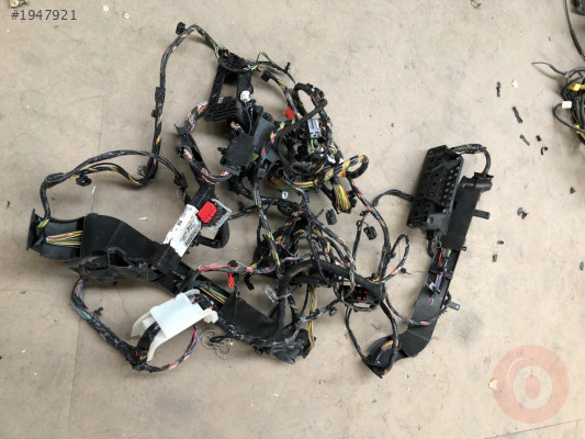 EM5T-14014-EFB. Ford focus 3 elektrik tesisatı