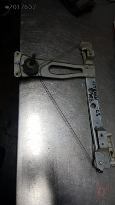 Citroen C3 sol arka cam krikosu manuel çıkma