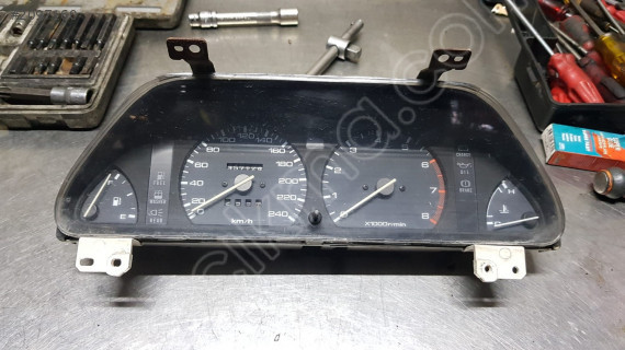 mazda 323 çıkma km saati