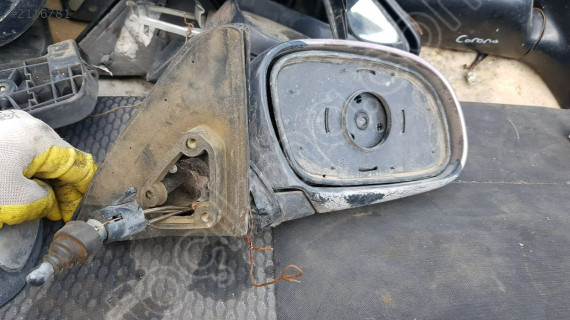 Hyundai Accent yumurta kasa sağ ayna çıkma