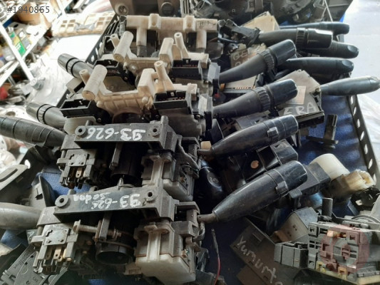 HYUNDAİ ACCENT ERA FAR SİNYAL KOLU SİLECEK KOLU ORJİNAL