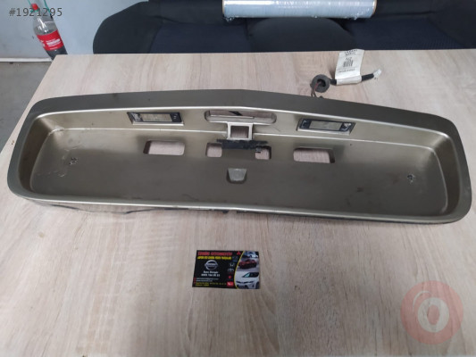Nissan Primera (P12) Çıkma Plaka Altlığı (03-08)