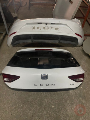 SEAT LEON ÇIKMA BAGAJ KAPAĞI ARKA TAMPON BEYAZ ORJİNAL