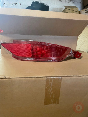 Fiesta sağ reflektör 8a61 17a849
