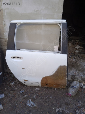 Dacia loggy sağ arka kapi