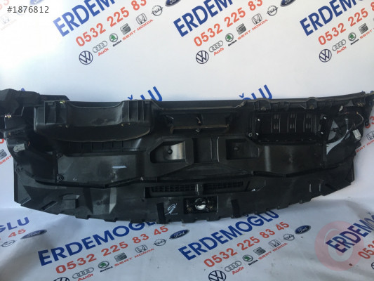 8e1857067a Audi A4 Dolu göğüs
