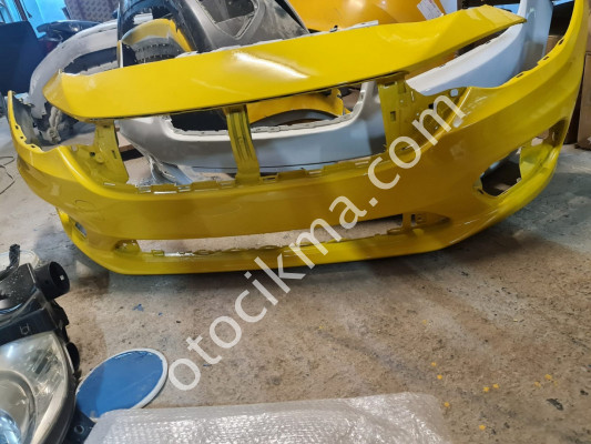 Fiat egea istanbul sarısı ön tampon orjinal çıkma