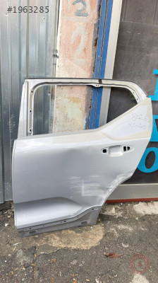 Volvo xc40 sol arka kapı
