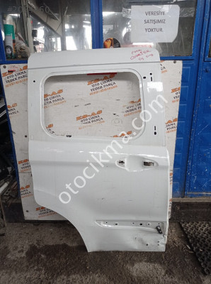 Ford Courier Çıkma Sağ Sürgülü Kapı Boş 2015-2022
